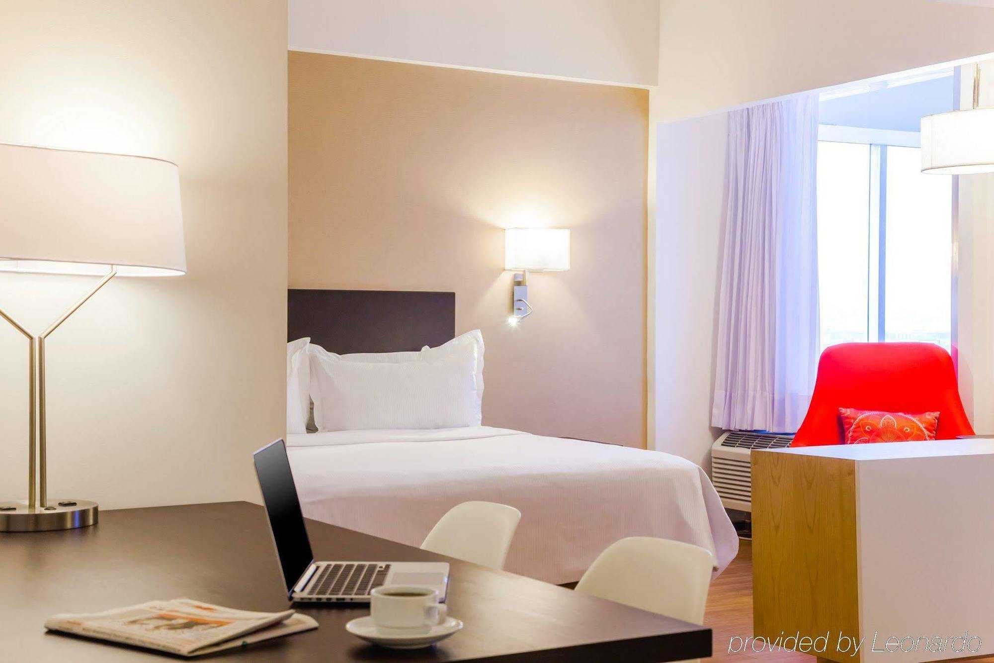Fiesta Inn Tlalnepantla Tlalnepantla de Baz Kültér fotó